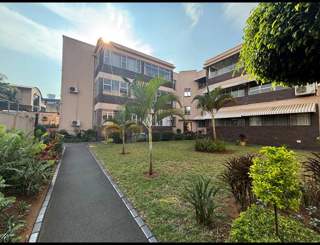 2.5 BEDROOM APARTMENT TO LET IN GLENWOOD